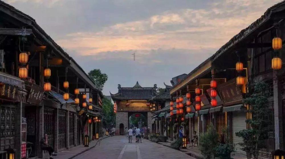 红枣蛋糕配红糖水,这才是女人生理期的补血神器!